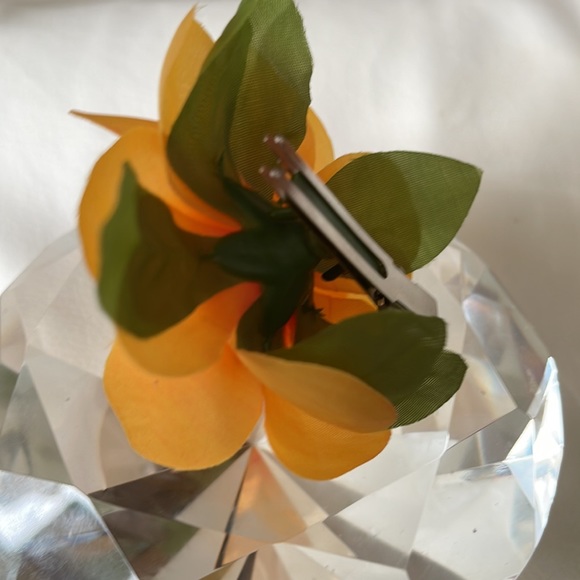 Silk Gardenia Clip ORANGE - Picture 4 of 4